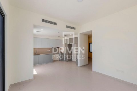 Вилла Dubai South (Dubai World Central), Дубай, БАӘ-да 4 жатын бөлмелер, 232 м² № 603744 - фото 1