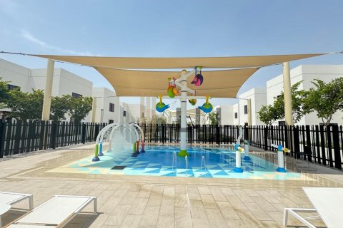 Kamienica na sprzedaż w Yas Island, Abu Dhabi, ZEA 3 sypialnie, 168.7 mkw., nr 624120 - zdjęcie 4