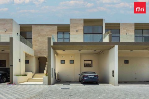Kuća u nizu u gradu Dubai, UAE 4 spavaće sobe, 187.9 m2 Br. 622239 - Slika 3