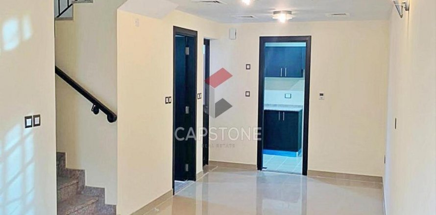 Townhouse in Hydra Village, Abu Dhabi, UAE 2 bedrooms, 175 sq.m. № 604473