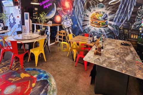 Obchod v Jumeirah, Dubai, SAE 202.1 m² Č.: 576005 - fotografie 4