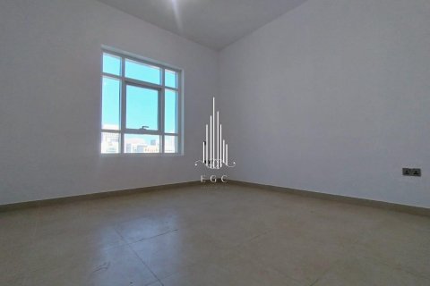 Apartament do wynajęcia w Hamdan Street, Abu Dhabi, ZEA 3 sypialnie, 213.7 mkw., nr 576052 - zdjęcie 4