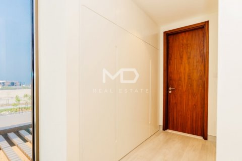 Vila v Abu Dhabi, SAE 4 ložnice, 423 m² Č.: 555151 - fotografie 32