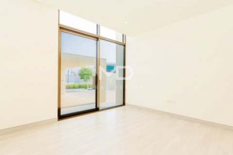Vila v Abu Dhabi, SAE 4 ložnice, 423 m² Č.: 555151 - fotografie 17