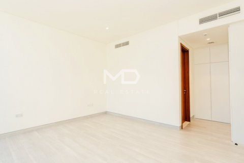 Vila v Abu Dhabi, SAE 4 ložnice, 423 m² Č.: 555151 - fotografie 37