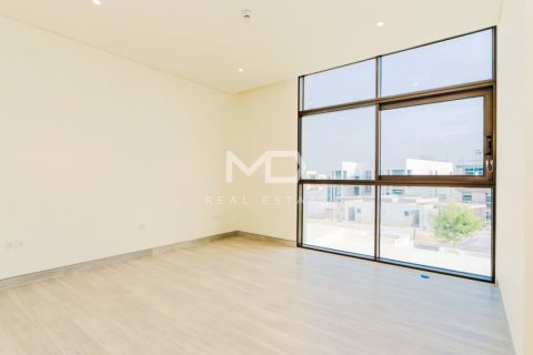 Vila v Abu Dhabi, SAE 4 ložnice, 423 m² Č.: 555151 - fotografie 42