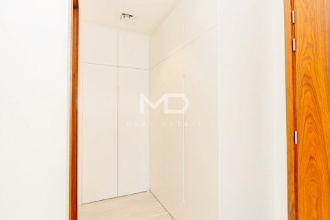 Vila v Abu Dhabi, SAE 4 ložnice, 423 m² Č.: 555151 - fotografie 38