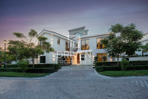 Villa in Jumeirah Golf Estates, Dubai, UAE 7 bedrooms, 1022 sq.m. № 603396 - photo 2