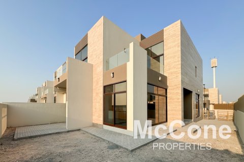 Řadový dům v Mohammed Bin Rashid City, Dubai, SAE 4 ložnice, 301.01 m² Č.: 587068 - fotografie 1