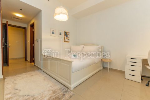 Apartament de închiriat în Dubai Marina, Dubai, EAU 3 dormitoare, 360.6 mp.  №610345 - poză 21