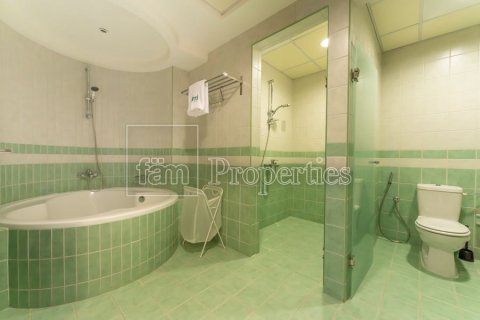 Apartament de închiriat în Dubai Marina, Dubai, EAU 3 dormitoare, 360.6 mp.  №610345 - poză 24
