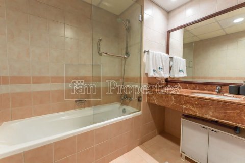 Apartament de închiriat în Dubai Marina, Dubai, EAU 3 dormitoare, 360.6 mp.  №610345 - poză 25