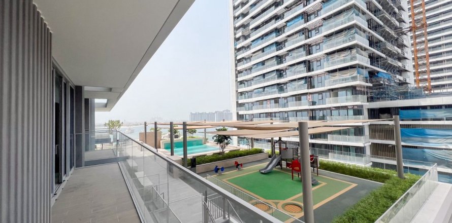 Dubai Harbour, UAE의 아파트 침실 2개, 109.5제곱미터 번호 585617