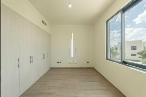 Vilë në Yas Island, Abu Dhabi, Emiratet e Bashkuara Arabe 4 dhoma gjumi, 325.2 m2. № 547185 - Foto 8