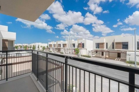 Vilë në Yas Island, Abu Dhabi, Emiratet e Bashkuara Arabe 4 dhoma gjumi, 325.2 m2. № 547185 - Foto 22