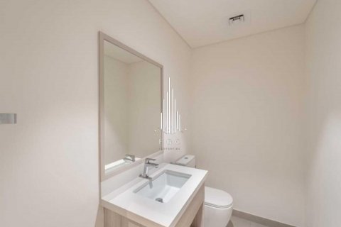 Vilë në Yas Island, Abu Dhabi, Emiratet e Bashkuara Arabe 4 dhoma gjumi, 325.2 m2. № 547185 - Foto 24