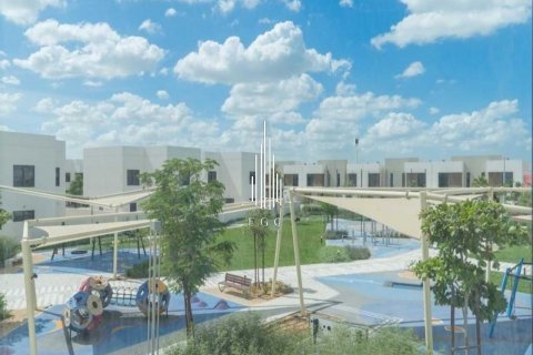 Vilë në Yas Island, Abu Dhabi, Emiratet e Bashkuara Arabe 4 dhoma gjumi, 325.2 m2. № 547185 - Foto 1