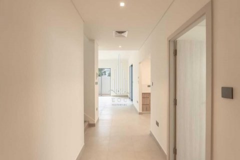Vilë në Yas Island, Abu Dhabi, Emiratet e Bashkuara Arabe 4 dhoma gjumi, 325.2 m2. № 547185 - Foto 17