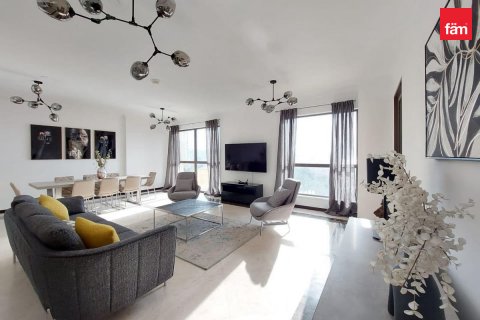 Appartamento in affitto a Dubai, EAU 3 camere da letto, 201.6 mq. № 601170 - foto 1