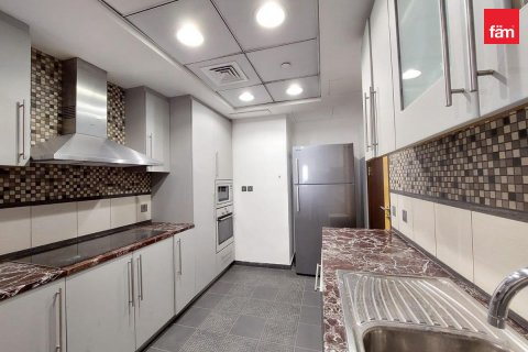 Appartamento in affitto a Dubai, EAU 3 camere da letto, 201.6 mq. № 601170 - foto 8