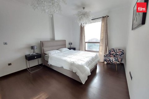 Appartamento in affitto a Dubai, EAU 3 camere da letto, 201.6 mq. № 601170 - foto 5