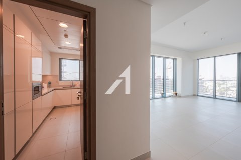 Apartmen di Dubai, UAE 2 bilik tidur, 155.6 meter persegi № 628781 - foto 3