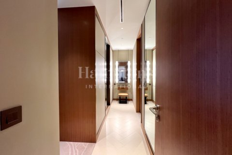 דירה להשכרה ב Downtown Dubai (Downtown Burj Dubai), Dubai, איחוד האמירויות  3 חדרי שינה, 146.32222500 מ"ר, מספר 583474 - תמונה 13