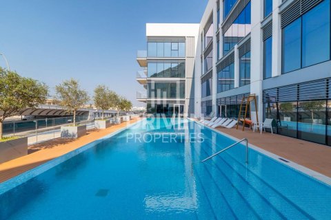 Apartment in Al Wasl, Dubai, UAE 2 bedrooms, 150 sq.m. № 602032 - photo 14