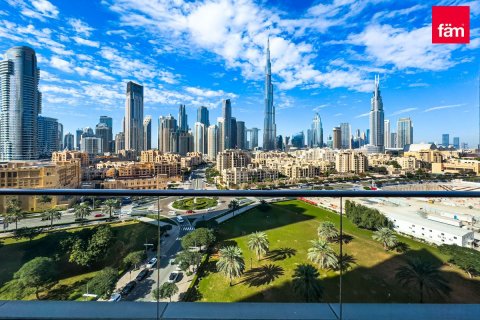 Appartamento in vendita a Downtown Dubai (Downtown Burj Dubai), Dubai, EAU 2 camere da letto, 154.5 mq. № 595967 - foto 1