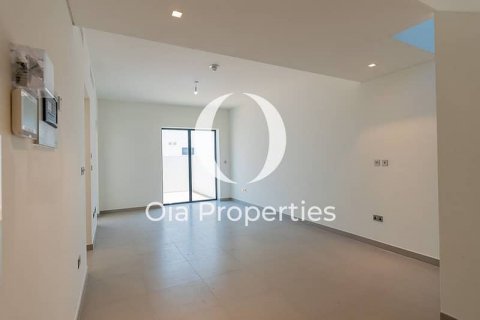 Townhouse on the Yas Island, Abu Dhabi, UAE 3 bedrooms, 169 sq.m. № 608790 - photo 2