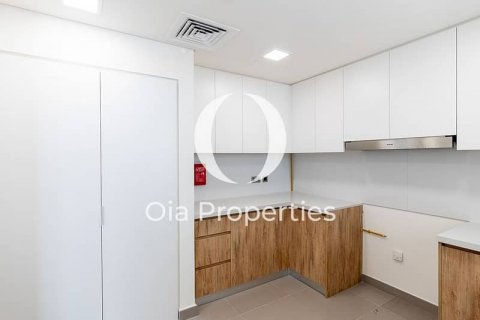 Townhouse on the Yas Island, Abu Dhabi, UAE 3 bedrooms, 169 sq.m. № 608790 - photo 3