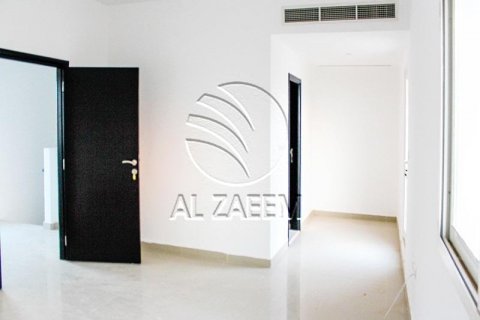 Vila di Al Reef, Abu Dhabi, UEA 5 kamar tidur, 273 m2 nomor 615154 - foto 7