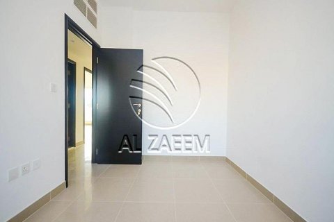 Vila di Al Reef, Abu Dhabi, UEA 5 kamar tidur, 273 m2 nomor 615154 - foto 17