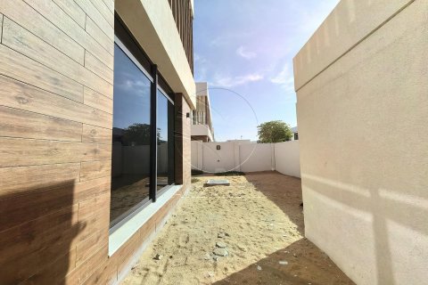 Vila na Yas Island, Abu Dhabi, SAE 5 ložnice, 599 m² Č.: 615153 - fotografie 21