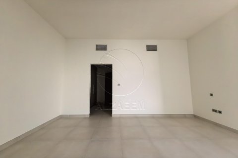 Vila na Yas Island, Abu Dhabi, SAE 5 ložnice, 599 m² Č.: 615153 - fotografie 18