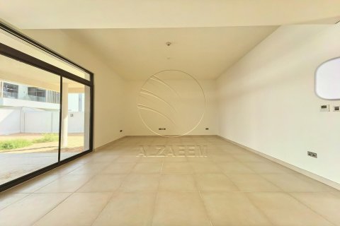 Vila na Yas Island, Abu Dhabi, SAE 5 ložnice, 599 m² Č.: 615153 - fotografie 7