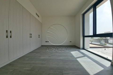 Vilë në Yas Island, Abu Dhabi, Emiratet e Bashkuara Arabe 3 dhoma gjumi, 376 m2. № 615151 - Foto 7