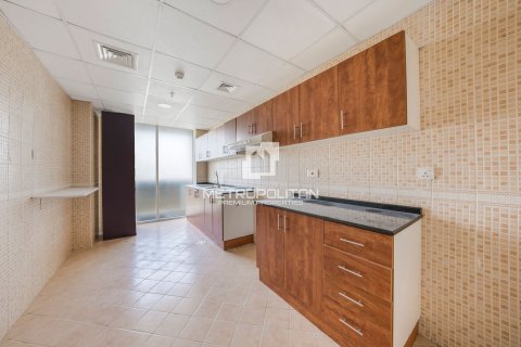 Apartmen di Dubai Sports City, UAE 2 bilik tidur, 150 meter persegi № 593509 - foto 5