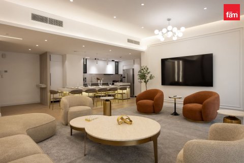 Apartment in Dubai, UAE 3 bedrooms, 178.8 sq.m. № 569692 - photo 7