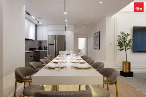 Apartment in Dubai, UAE 3 bedrooms, 178.8 sq.m. № 569692 - photo 4