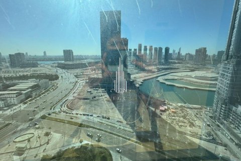 Apartment in Al Reem Island, Abu Dhabi, UAE 2 bedrooms, 111.5 sq.m. № 572782 - photo 14