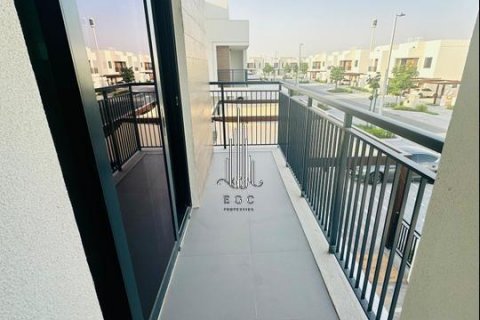 Řadový dům na Yas Island, Abu Dhabi, SAE 3 ložnice, 184.8 m² Č.: 572781 - fotografie 10