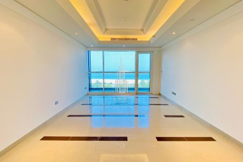 阿联酋 Abu Dhabi Corniche Road 待租 : 3 卧, 185.8 平方米 , 编号589240 - 照片 2