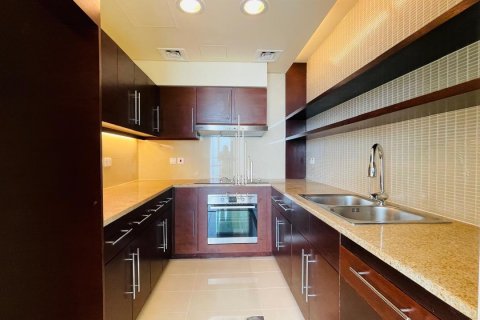 Dupleks në Corniche Road, Abu Dhabi, Emiratet e Bashkuara Arabe 2 dhoma gjumi, 171 m2. № 589239 - Foto 15