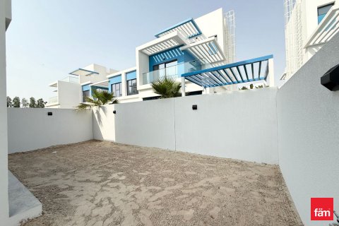 Řadový dům v Dubai, SAE 5 ložnice, 219.5 m² Č.: 633002 - fotografie 25