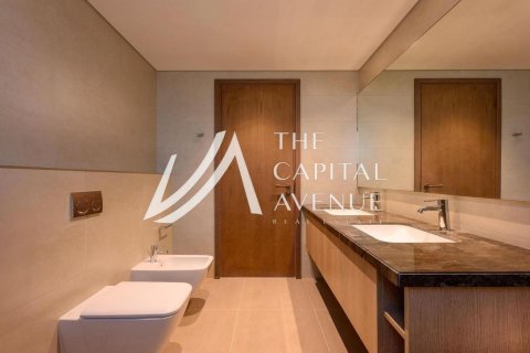 Villa in Khalifa City, Abu Dhabi, UAE 5 bedrooms, 427 sq.m. № 604765 - photo 15