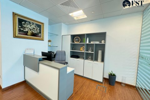 Business Bay, Dubai, UAE의 판매용 사무실 74.3제곱미터 번호 548794 - 사진 12
