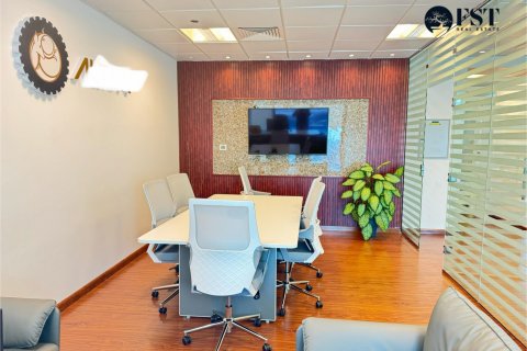 Business Bay, Dubai, UAE의 판매용 사무실 74.3제곱미터 번호 548794 - 사진 1