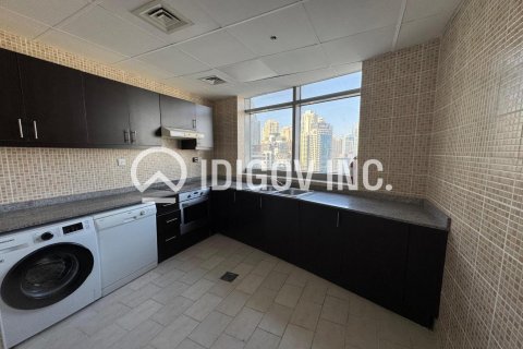 Apartament de închiriat în Dubai Marina, Dubai, EAU 3 dormitoare, 142 mp.  №616387 - poză 13