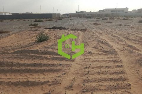 Tokë në Al Sajaa, Sharjah, Emiratet e Bashkuara Arabe 1858 m2. № 616596 - Foto 4
